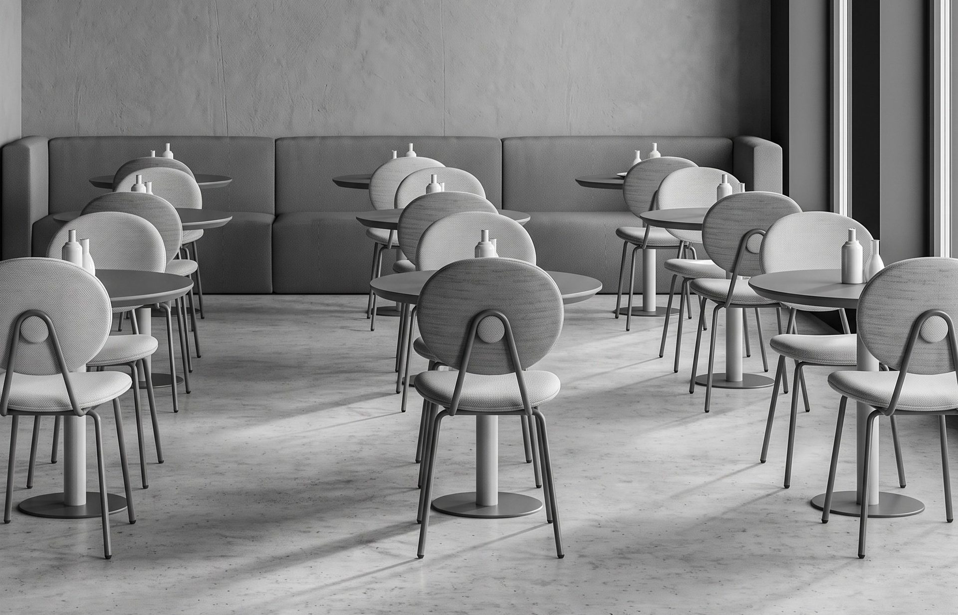 Restaurante equipado con sillas y mesas Romero